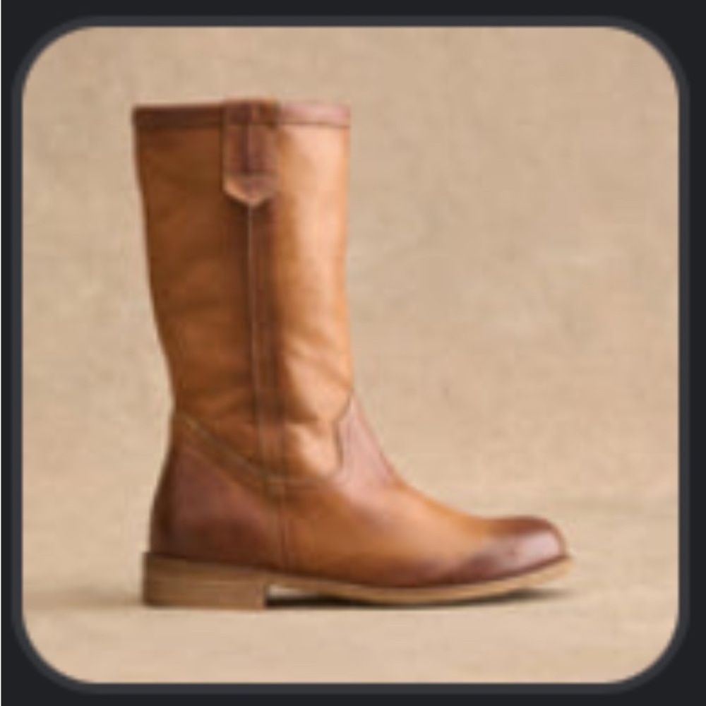 Vero Cuoio Brown Leather Heeled Boots